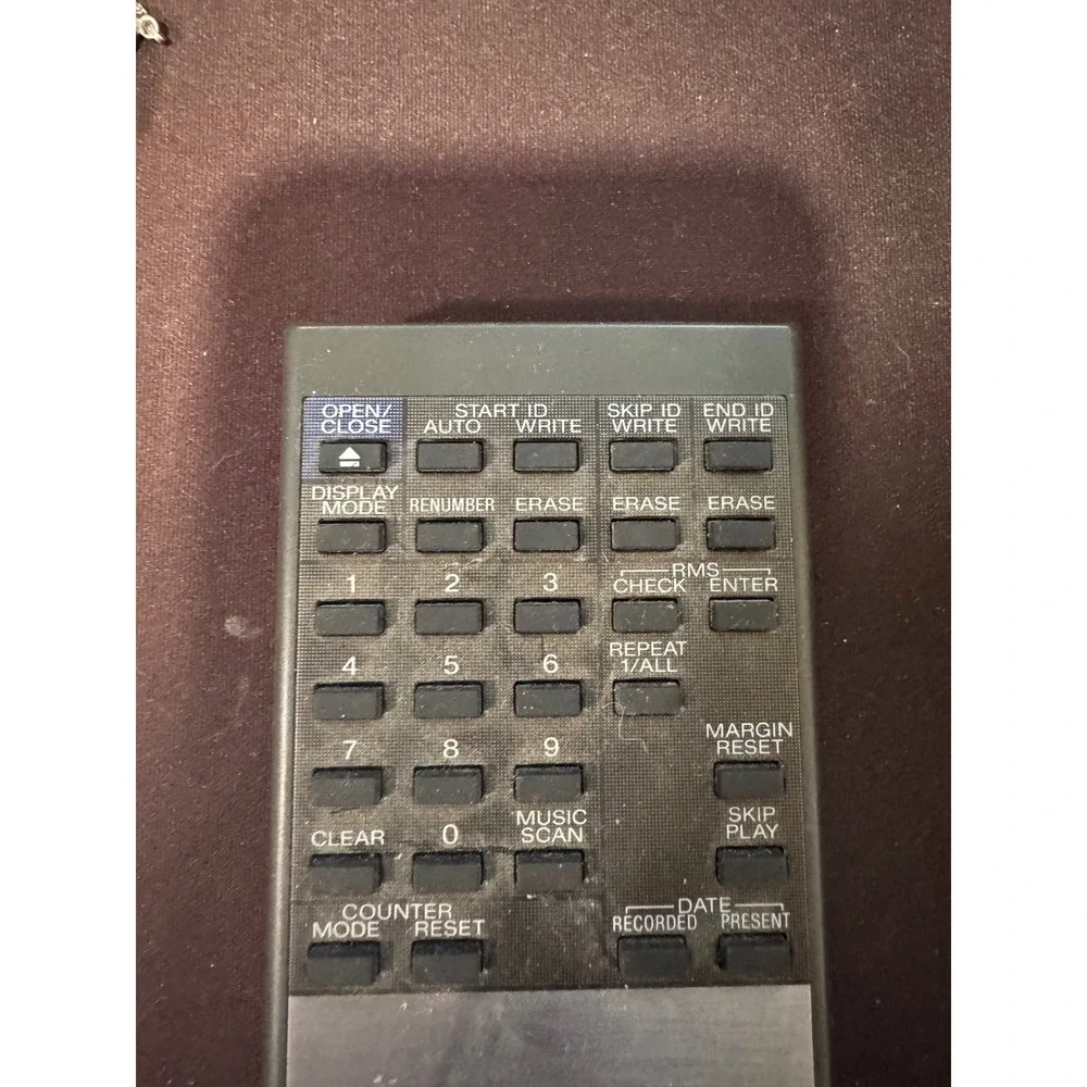 Sony RM-D70 Remote Control for Sony DTC-A7 DAT Digital Audio Tape Deck Gray